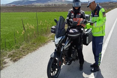 Kütahya’da motosiklet ve motorlu bisiklet sürücülerine yönelik özel denetim
