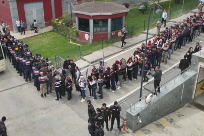 Yasa dışı bahis operasyonunda yakalanan 81 şüpheli adliyeye sevk edildi: Yoğun güvenlik önlemleri alındı
