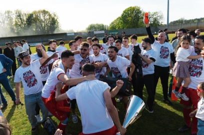 Belçika’da ilk kez bir Türk takımı şampiyon oldu