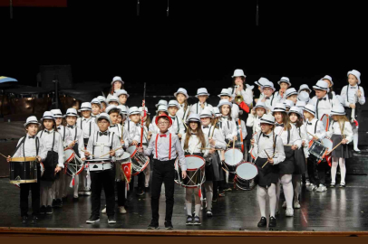 Bursa’da çocukların sesi senfoniyle yükseldi