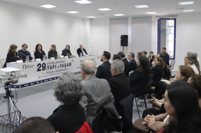 Bursa Mimarlar Odasından Fuara Damga Vuran Kongre