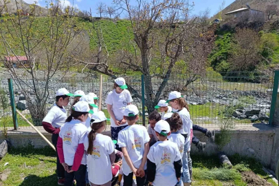 Elazığ’da orman bilinci eğitimi ve fidan dikimi

