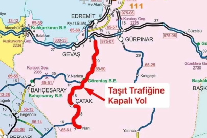 Çatak yolu araç trafiğine kapatıldı

