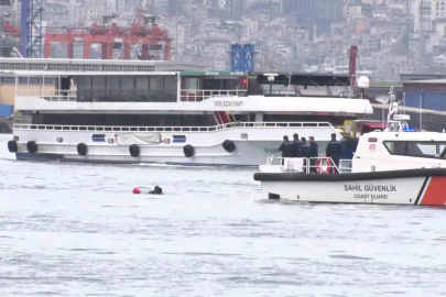 Kadıköy vapurunda kaybolan kadını arama çalışmaları devam ediyor
