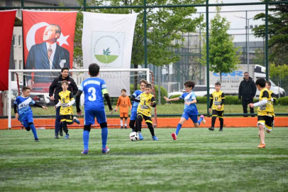 Osmangazi’de çocuklar sahada buluştu
