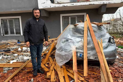 Gaziantep’te vatandaşlar hala şokta: Çatılar uçtu, araçlar zarar gördü, evler hasar aldı, ağaçlar söküldü
