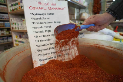 Tarifini kendi buldu, 29 yıldır aynı baharatı satıyor
