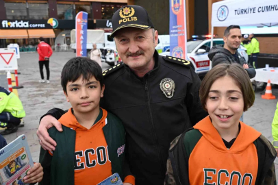 Erzincan’da Trafik Güvenliği Haftası kapsamında bilinçlendirme etkinliği
