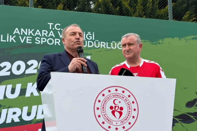 Bakan Bak: "Bizim çocuklara Amerika’da başarılar diliyoruz"
