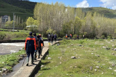 Bingöl’de kayıp emekli öğretmeni 229 personel arıyor

