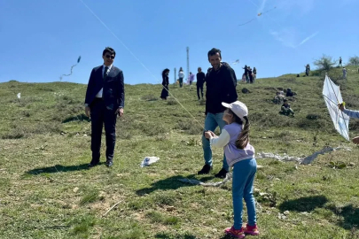 Bilecik’te gökyüzü uçurtmalar ile renklendi
