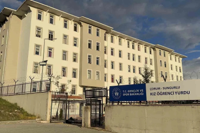 Çorum’da yurtta yemek yedikten sonra rahatsızlanarak hastaneye başvuran öğrenci sayısı 77’ye yükseldi
