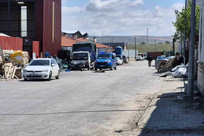 Makineye ayakları sıkışan işçi ağır yaralandı
