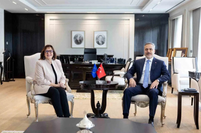 Bakan Fidan, Akdeniz Komiseri Suica ile görüştü
