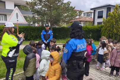 Bahçelievler Anaokulu öğrencilerine trafik bilinci eğitimi
