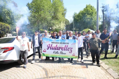 Efeler’de hıdırellez coşkusu
