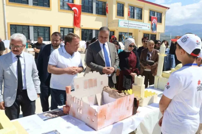Genç kâşifler Mut’ta sahne aldı: 19 proje ilgi gördü
