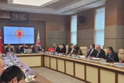 Okul saldırılarını araştırmak için kurulan komisyon çalışma takvimini görüşmek üzere toplandı
