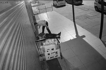 Önünü kestiği yaşlı adamın parasını çalıp öldüresiye darp etti

