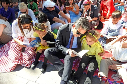 Çeşme’de 3. Kitap Takas Şenliği
