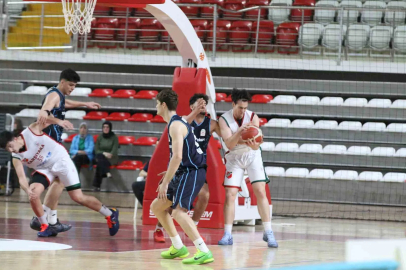 U18 Basketbol Türkiye Şampiyonası’nda çeyrek finalistler belli oldu
