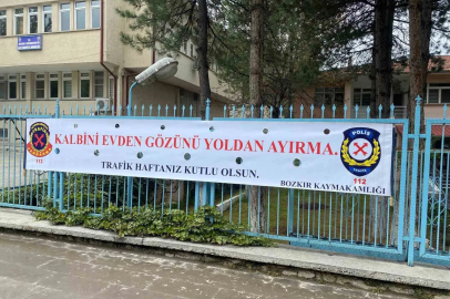 Bozkır’da saha çalışanlarına güvenli trafik eğitimi
