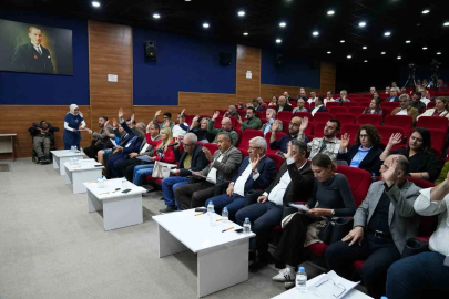 Aliağa Belediyesi, yaşlı bakımında Madrid’teki uygulamaları inceledi
