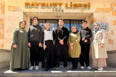 Bayburt Lisesi ekibi İtalya’da Bayburt’u temsil edecek
