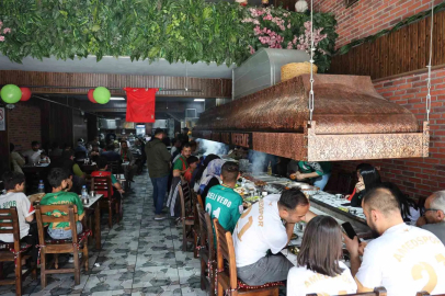 Diyarbakır’da taraftara 121 porsiyon ciğer 5 liradan verildi
