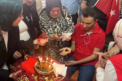 Çorum’da temsili askerlik yapacak engelli bireylere asker kınası yakıldı

