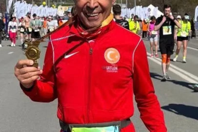 ‘Demir adam’ Kazan Maratonu’na performansıyla damga vurdu

