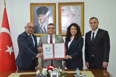 Sinop’ta "Çevresel Farkındalık ve Bilimsel İş Birliği Protokolü" imzalandı
