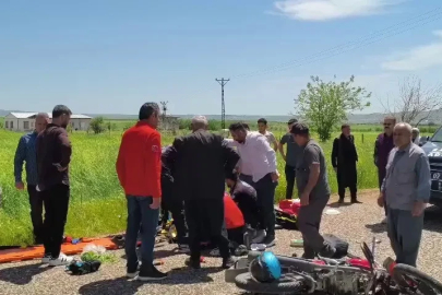 İki motosiklet çarpıştı: 2 yaralı
