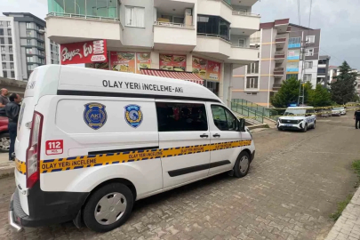 Samsun’da 4’üncü kattan düşen kadın ağır yaralandı
