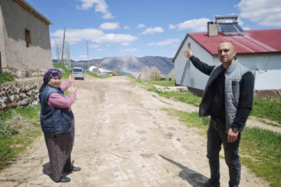 Bu köyde adeta normal ölüm unutuldu
