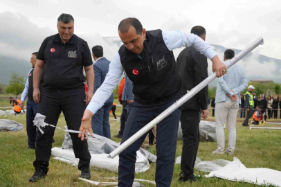 Iğdır çadır kent yönetiminde Türkiye’ye örnek olmayı hedefliyor
