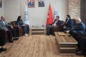 Ferudun Cevahiroğlu, Birleşik Arap Emirlikleri diplomatlarını kabul etti
