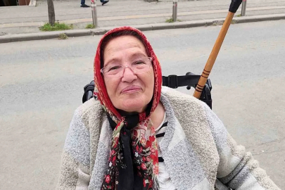 Markete giremeyen yaşlı kadın engelli rampası yapılmasını istedi
