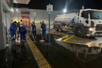Aydın Büyükşehir’den, otobüs terminallerinde temizlik çalışması
