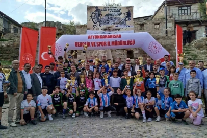 Dadaşlar madalyaya pedalladılar
