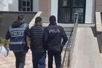 Firari hırsız Sivas’ta yakayı ele verdi
