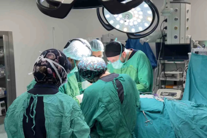 Osmaniye’de ilk kez ileri evre larenks kanseri ameliyatı gerçekleştirildi
