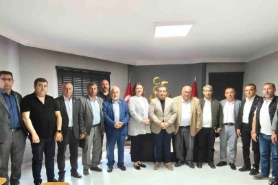 MHP İl Başkanı Özkan muhtarlarla bir araya geldi
