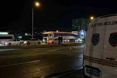 Otomobilin çarptığı kadın hayatını kaybetti
