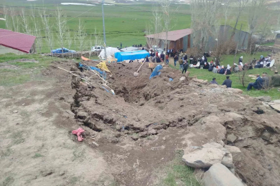 Tekman’da ahır çöktü; 1 ölü
