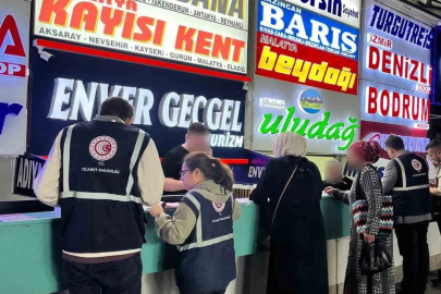 İzmir Otogarı’nda bayram denetimleri sürüyor

