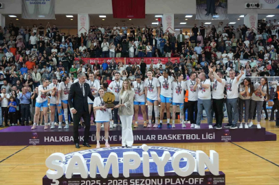 Turgutlu Belediyesi Kadın Basketbol Takımı, Süper Lig’e yükseldi
