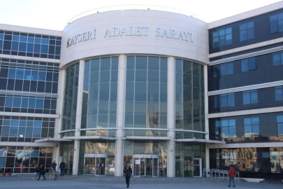 Boşandığı eşini 8 bıçak darbesiyle yaralayan sanık hakim karşısında
