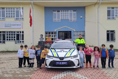Bilecik’te miniklere trafik eğitimi
