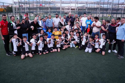 Germencik Belediyespor U11 Takımı namağlup şampiyon oldu
